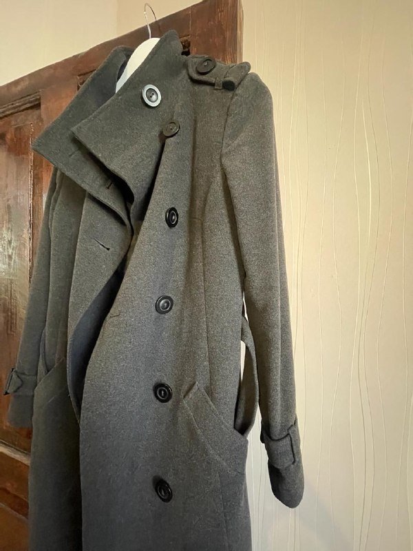 Пальто-бушлат с поясом, размер S, 60% шерсти 2