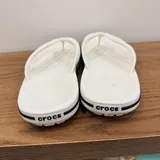 Мужские вьетнамки Crocs 2