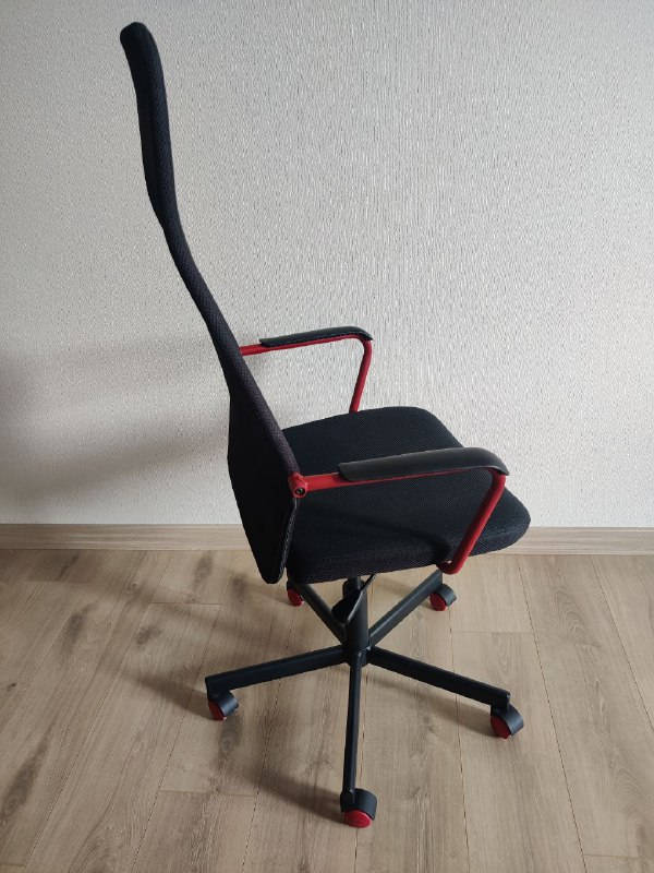 Кресло IKEA HUVUDSPELARE 3