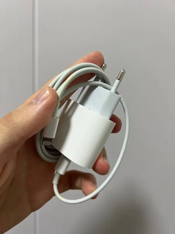 Apple USB-C зарядка