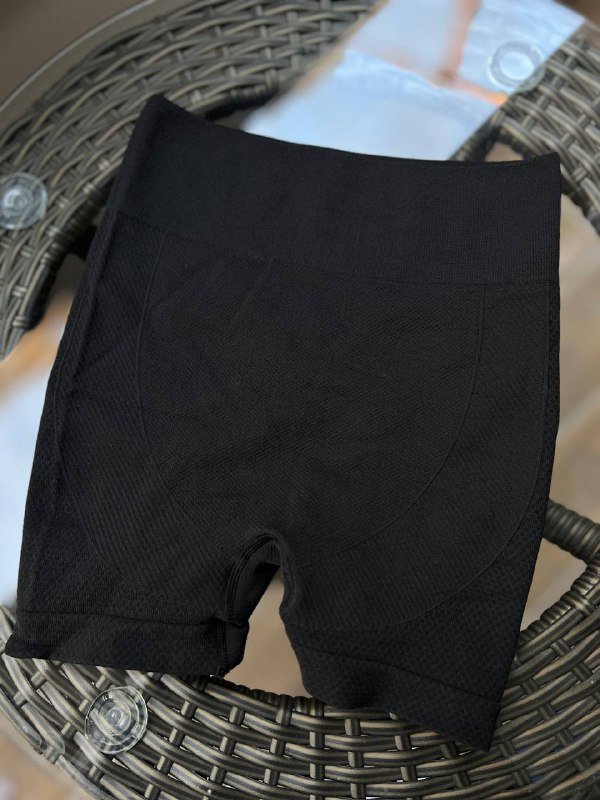 Черные велосипедки с пуш-ап эффектом, шорты для спорта