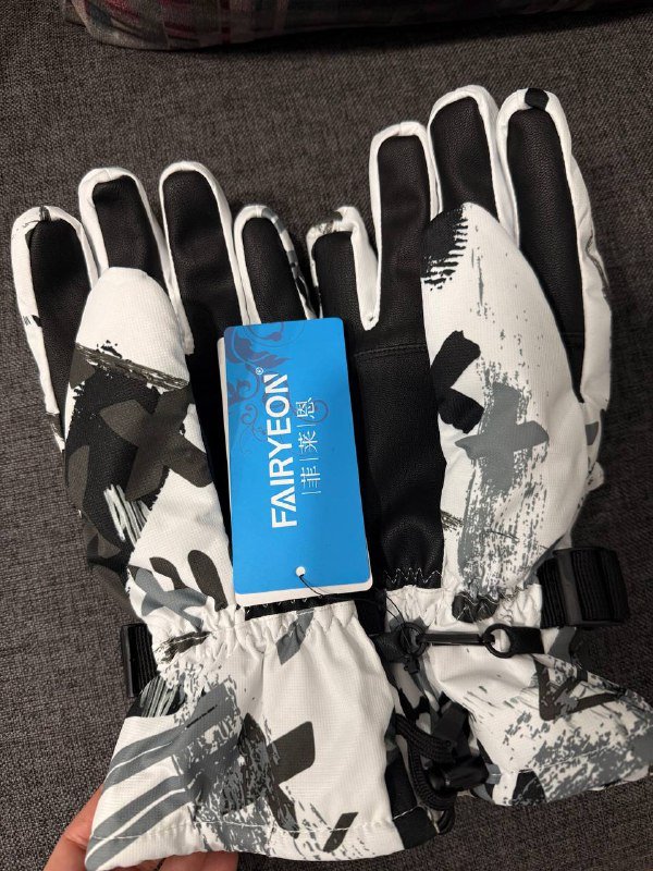 Лыжные перчатки размер Л новые