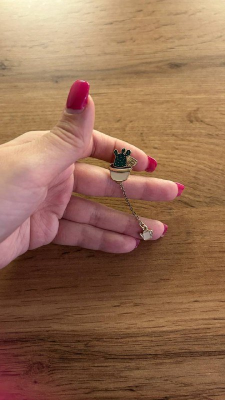 значки, броши, набор значков 10