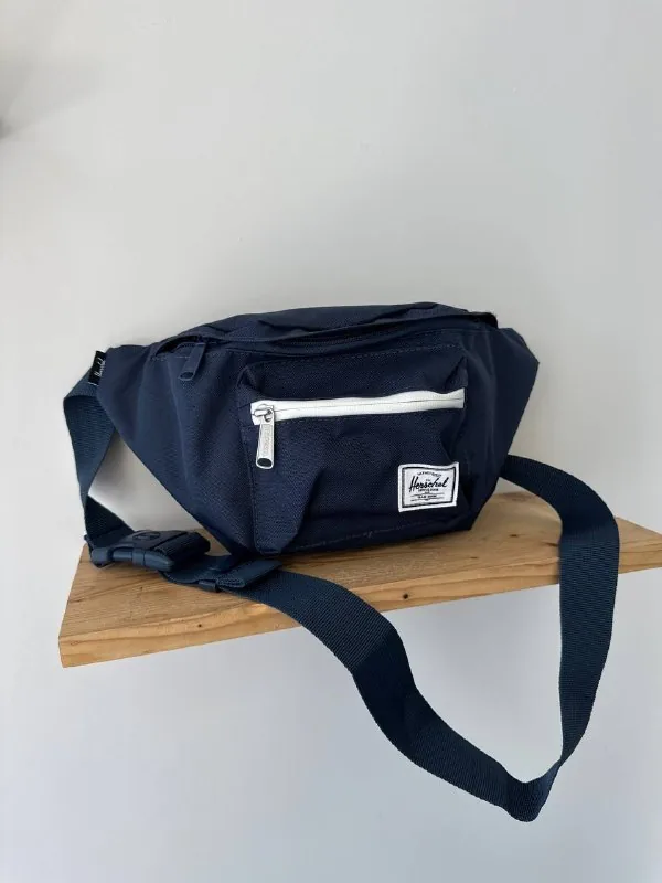 Бананка Herschel 1