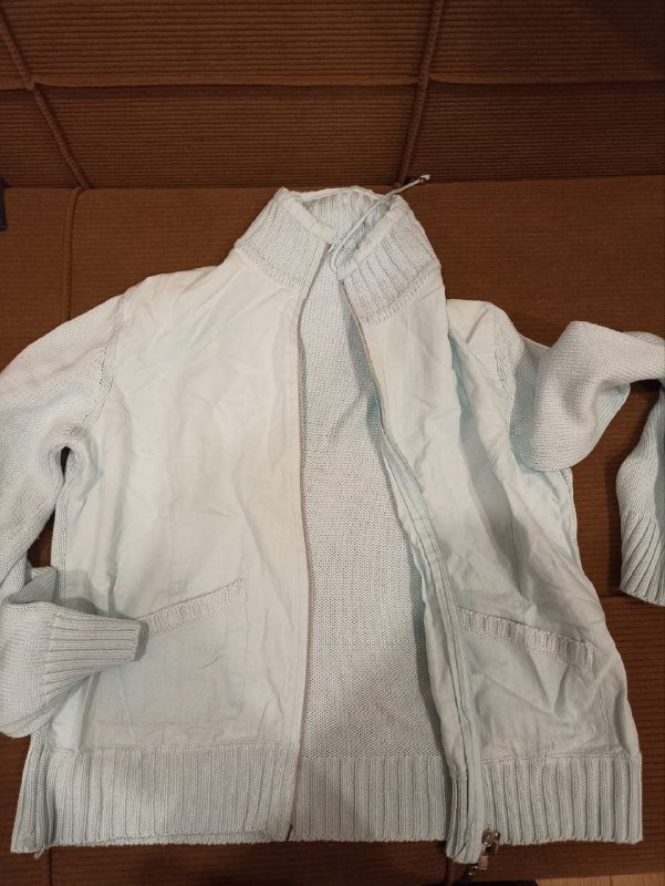 чёрный костюм, темно джинсовые штаны 6