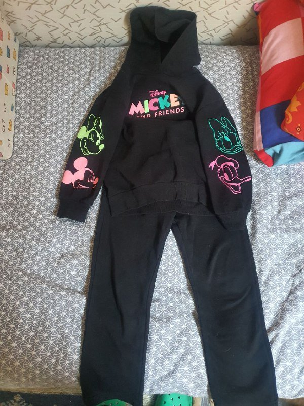 Тёплый спортивный костюм для девочки 6-7 лет