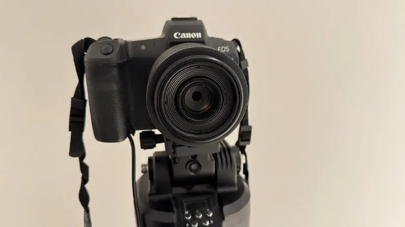 Canon R, объектив 35 мм 1