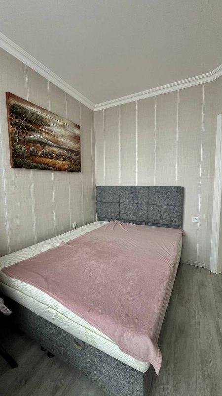 Кровать с матрасом, 1,60 ширина, подъемный механизм
