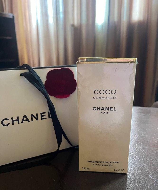 CHANEL COCO MADEMOISELLE PEARLY BODY GEL 250 мл 2