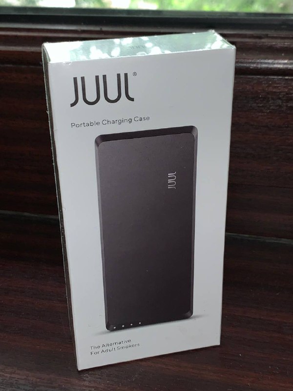Наушники Samsung Galaxy Buds 2, Elf Bar, зарядный кейс Juul, подсвечник, компьютерная мышь Xiaomi 3