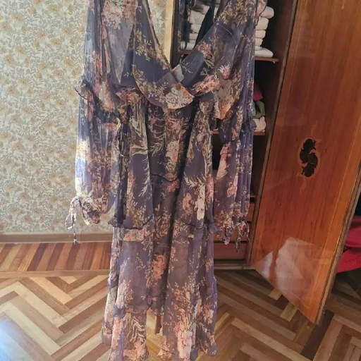 ASOS-ის კაბა, ზომა 44