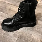 Ботинки Dr. Martens Vegan Jadon II Boot Mono EUR 39 2