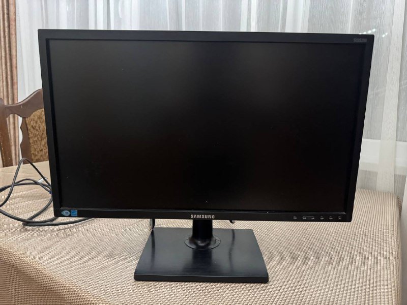 Монитор Samsung 22 дюйма 4