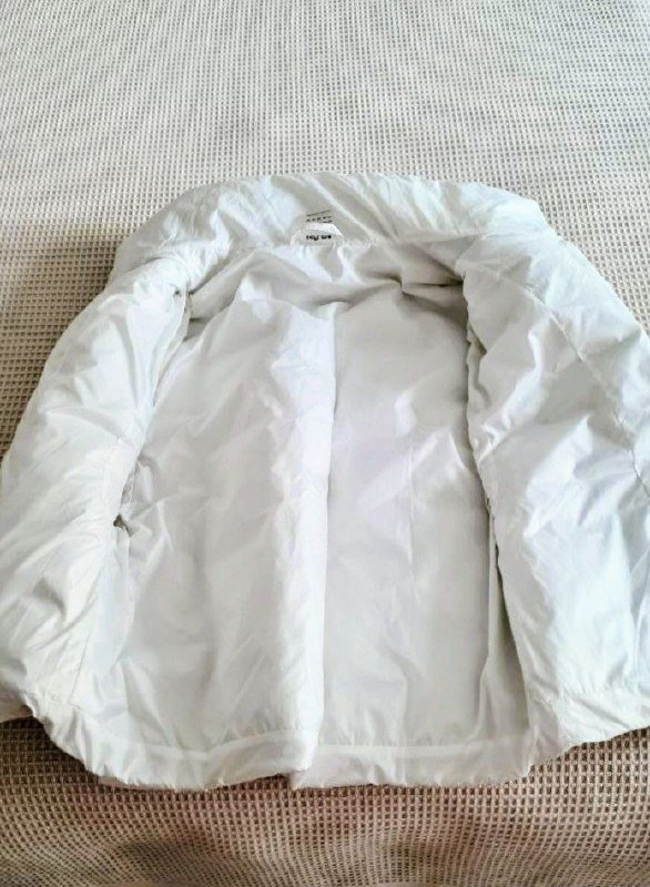 Жилет женский дутая oversize белая 4
