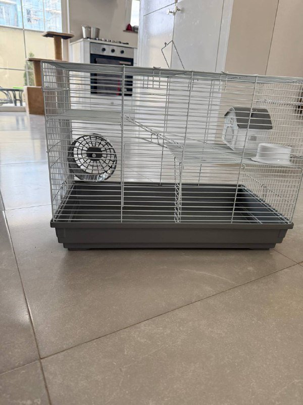 Клетка для грызунов с домиком и колесиком