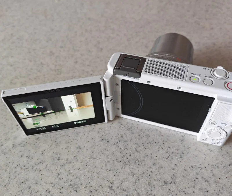 Камера Sony ZV1 1