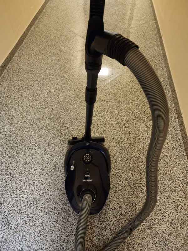 Пылесос Samsung для сухой уборки 4