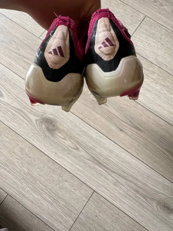 Бутсы Adidas Predator 1