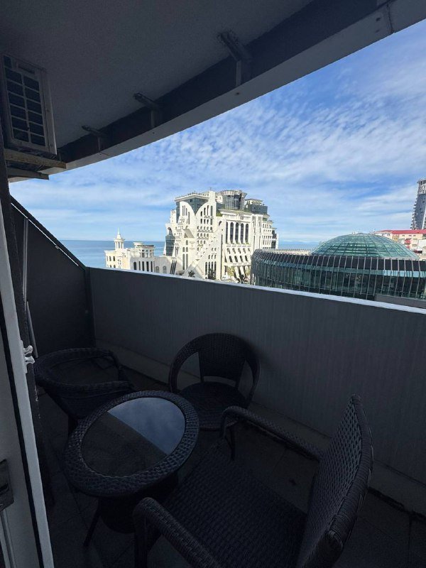 Уютная студия с видом на море в аренду 2