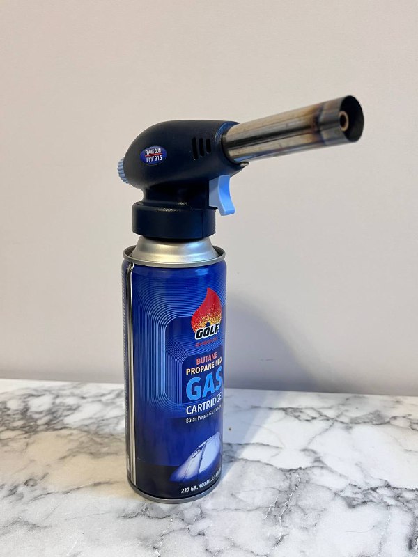 Вафельница-мультипекарь, блендер, чайник, газовая горелка, весы, лейка, овощечистка, точилка, термометр, половник 4