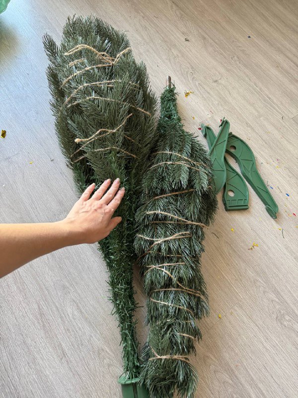 Искусственная ёлка премиум 1.6 м 6