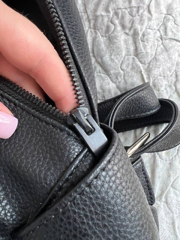 Рюкзак черный Lichi из искусственной кожи 3