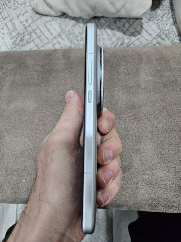 Samsung Galaxy S23, Xiaomi 15 Ultra 8