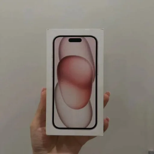iPhone 15