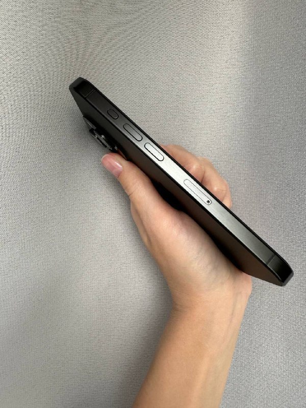 iPhone 15 Pro 128GB в идеальном состоянии 2