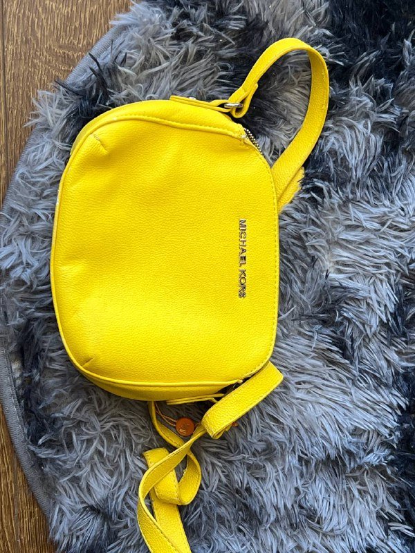 Сумка Alla Pugachova, Чехол iPhone 13 Pro Max, Свитер, Желтая сумка 5