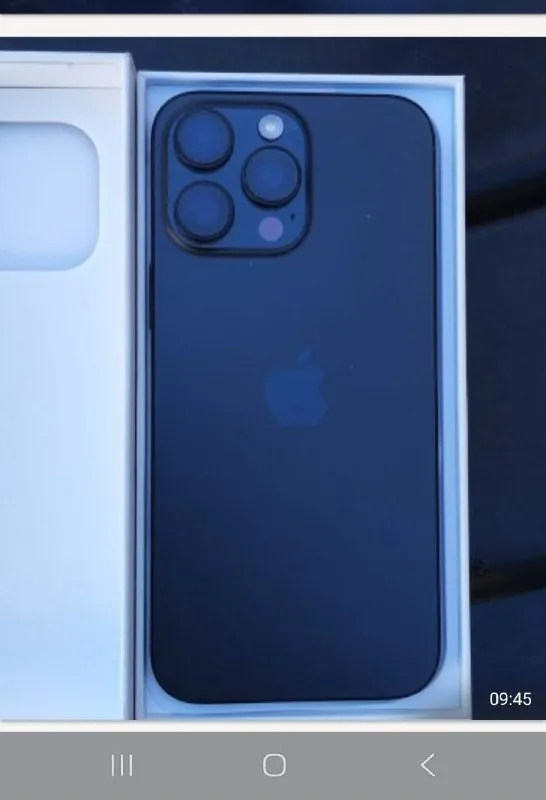 iPhone 16 Pro Max 256 GB 1