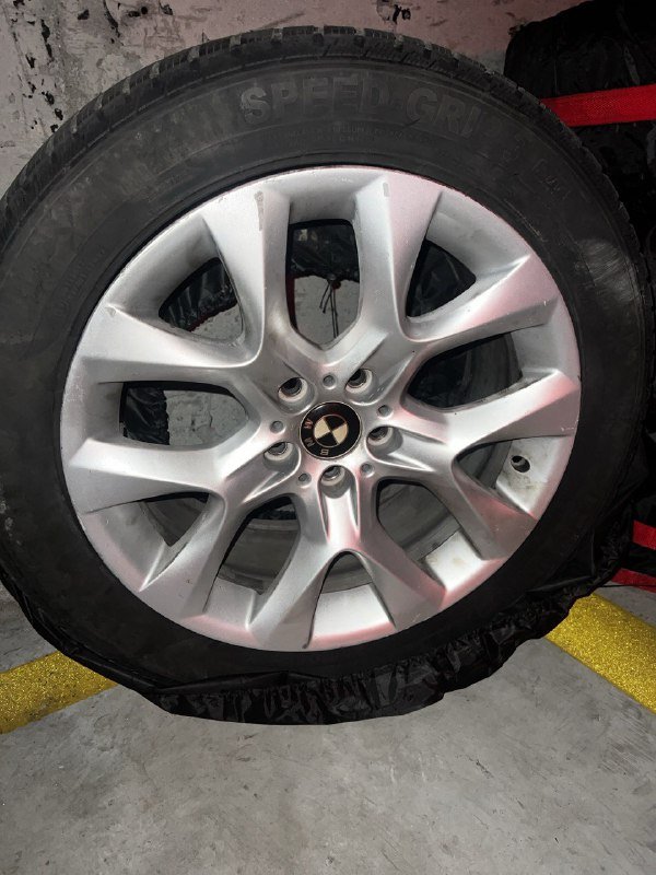 Диски с резиной для BMW x5 e70 5