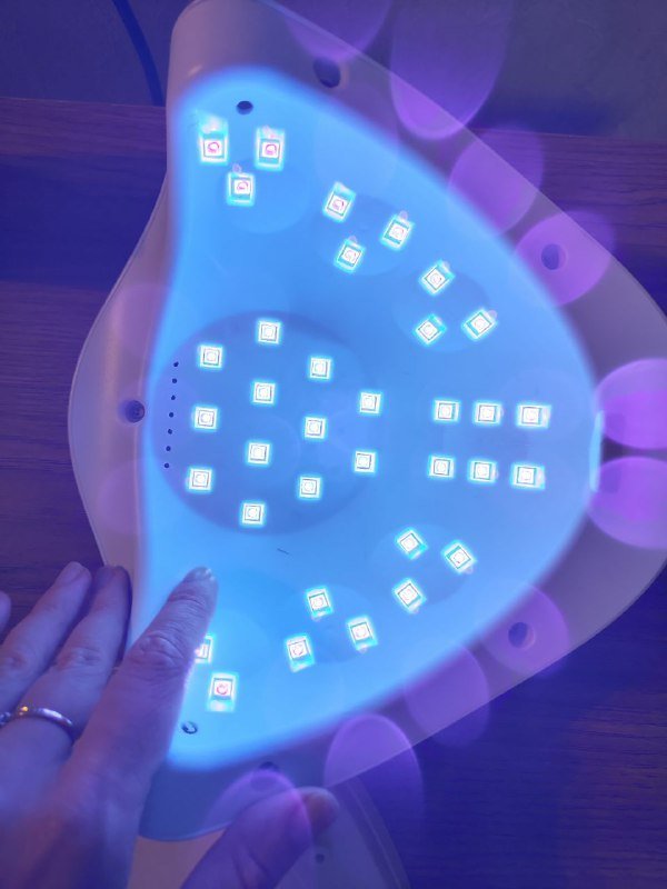 Набор для маникюра с лампой, базой, топом и 4 гель лаками 2