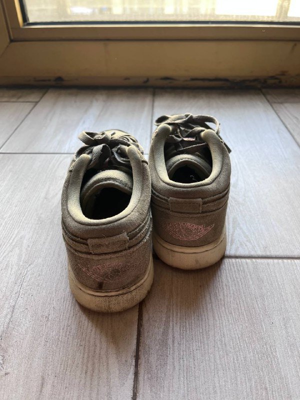 Женские оригинальные кроссовки размер 37 3