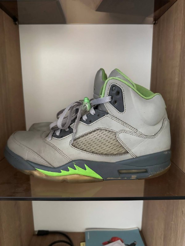 Сникерсы Jordan 1 shadow 2.0, Jordan 5 green bean 10us 7