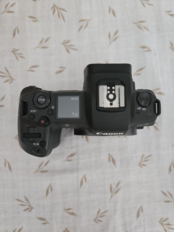 Беззеркальная камера Canon EOS R, объектив Canon EF 24-70mm f/2.8L USM 7