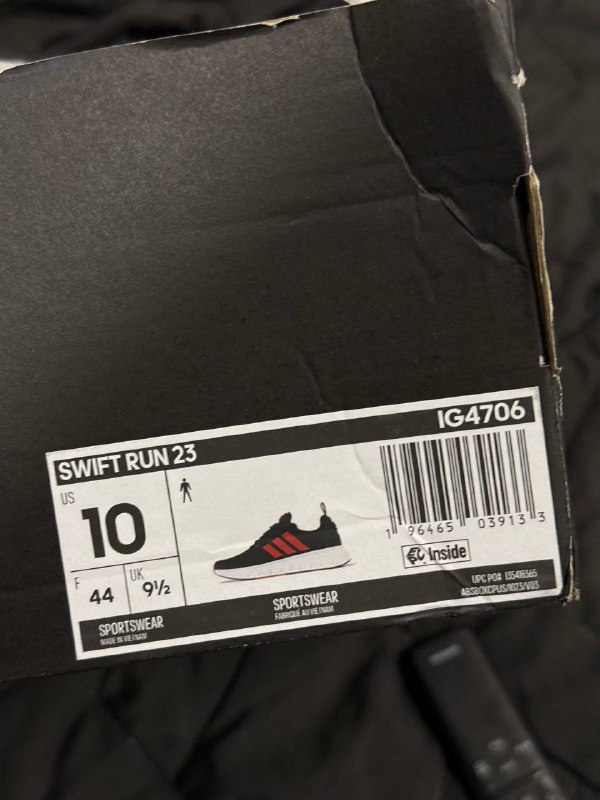 Мужские кроссовки Adidas, размер 43 7