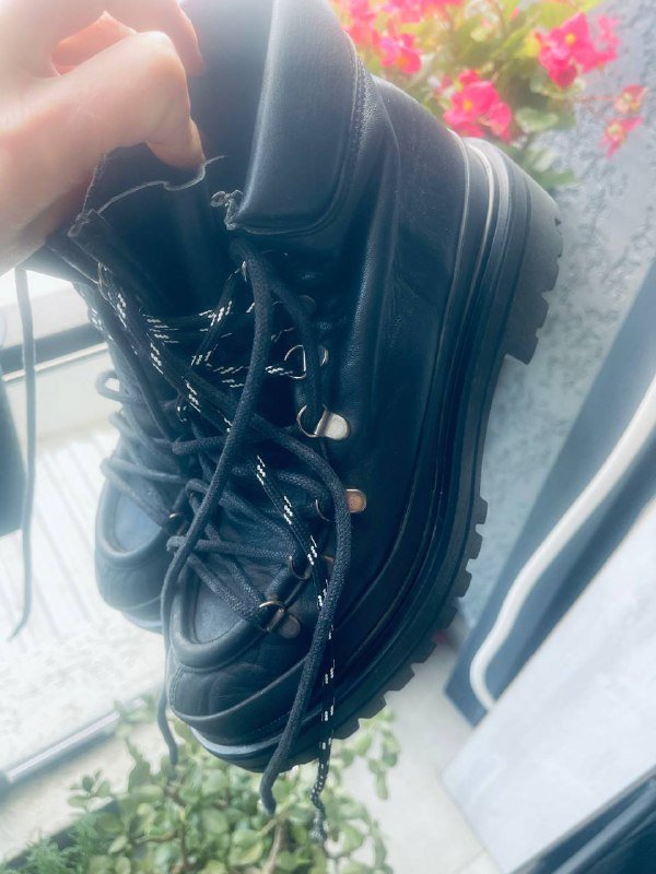 Кроссовки, ботинки, туфли, босоножки женские, куртки Zara 4