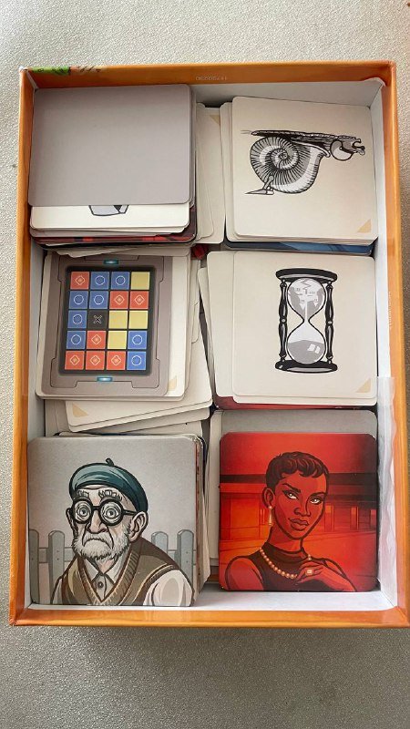 настольная игра Codenames: Pictures 3