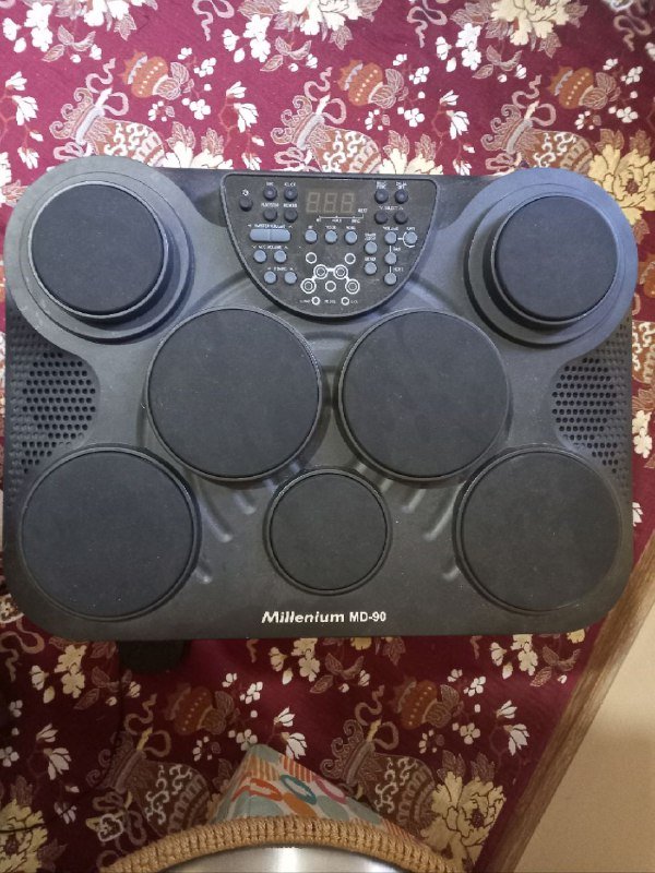 Звуковая карта M-Audio, электронные барабаны, безладовый бас с подключкой 2