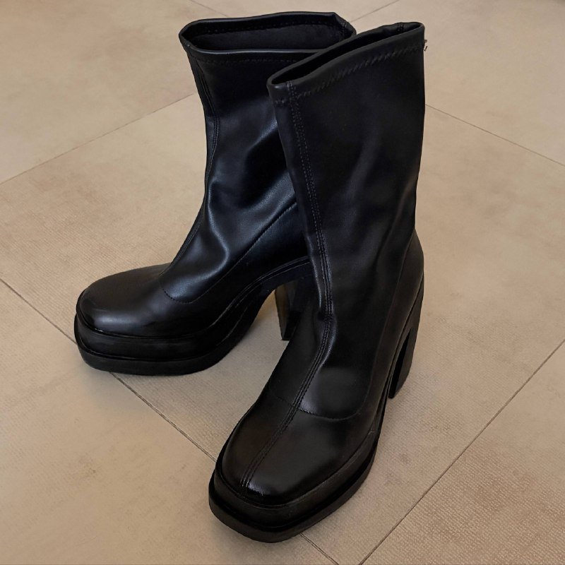 Сапоги на каблуке 38 размер, туфли на завязке 39 размер