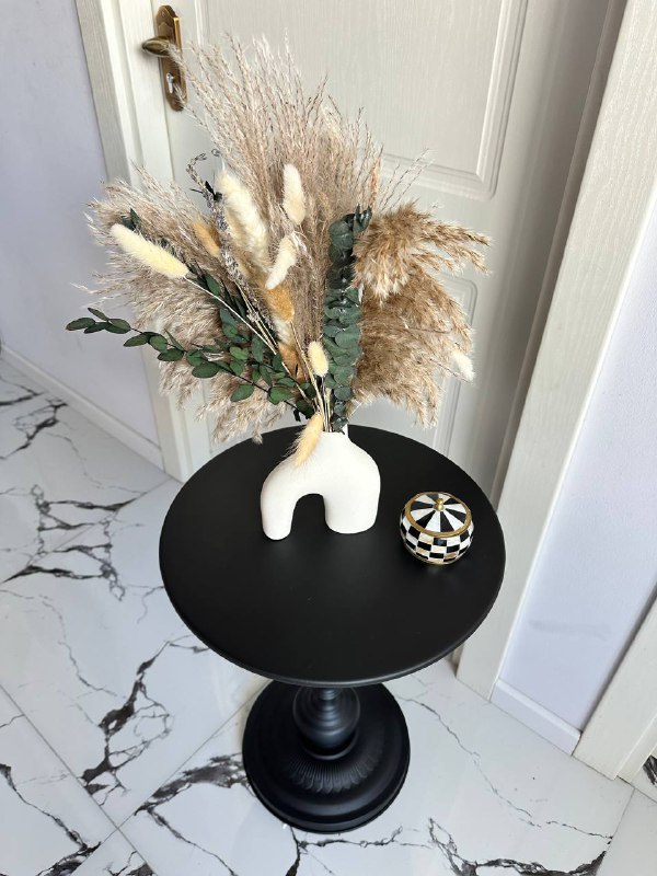 металлический столик 3