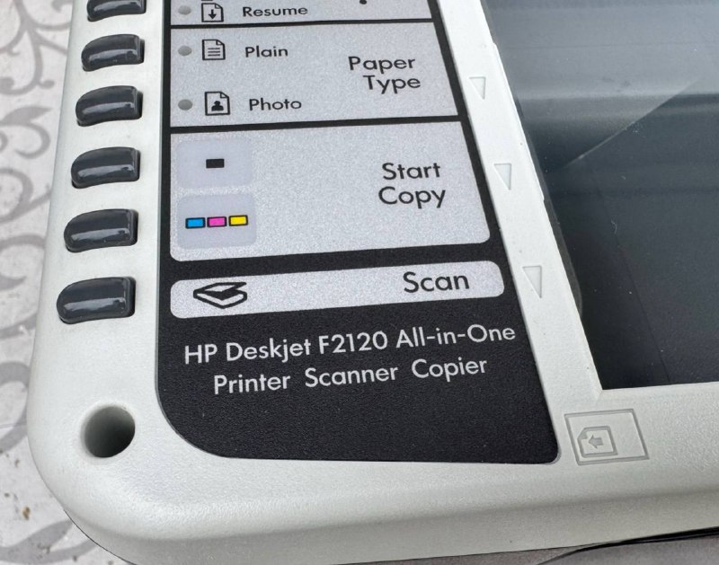 Принтер HP Deskjet F210 3