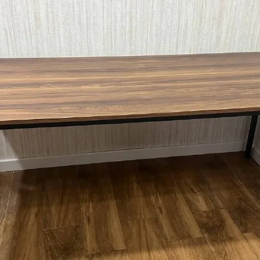 Офисный стол