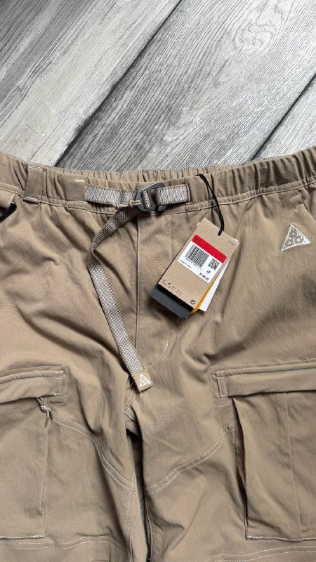 Nike ACG шорты-штаны трансформеры размер L новые 2