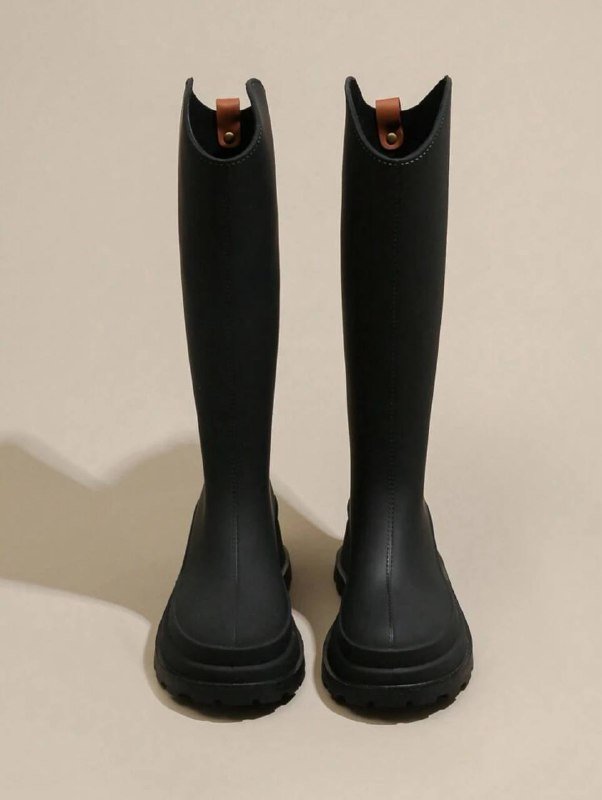 Резиновые сапоги 39–40 размера 3