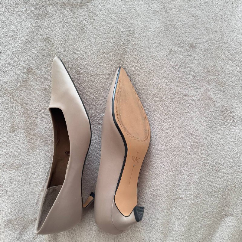 Сатиновые туфли 38 размера 3