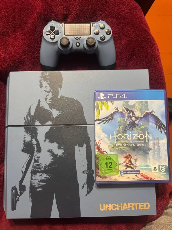 PlayStation 4 Limited Edition 1TB с игрой