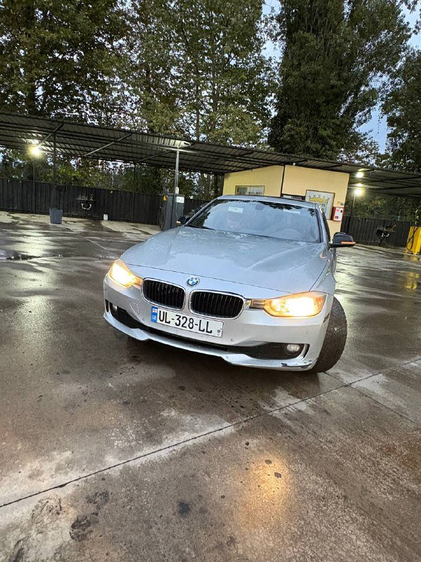 BMW 328i 2