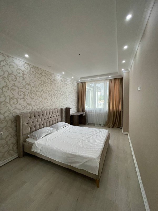 4-х комнатная квартира с террасой, 3 спальни, Батуми 2